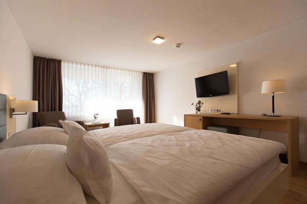 Hotel Seepark Garni Uberlingen Ngoại thất bức ảnh