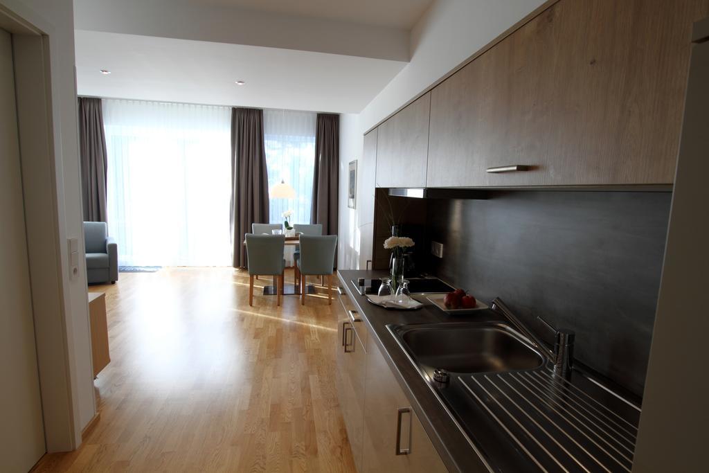 Hotel Seepark Garni Uberlingen Ngoại thất bức ảnh