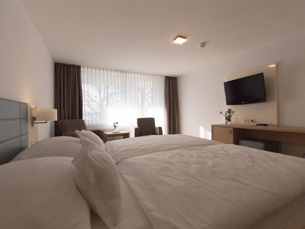 Hotel Seepark Garni Uberlingen Ngoại thất bức ảnh