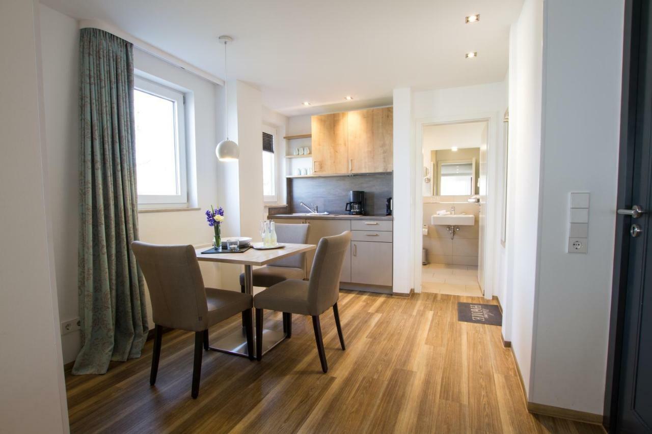 Hotel Seepark Garni Uberlingen Ngoại thất bức ảnh
