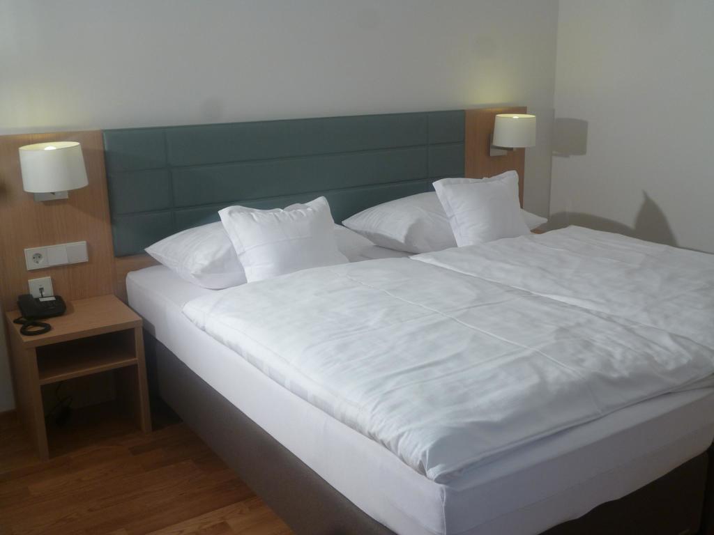 Hotel Seepark Garni Uberlingen Phòng bức ảnh
